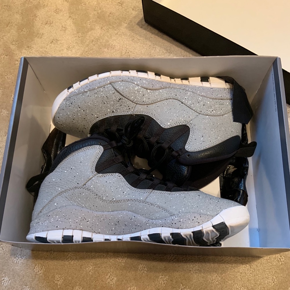 Air Jordan 10 Cements
